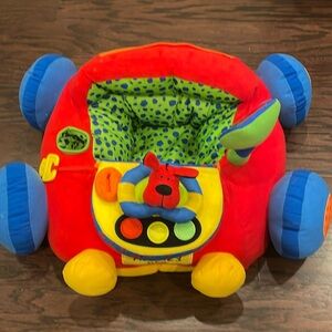 Melissa & Doug beep beep and play car